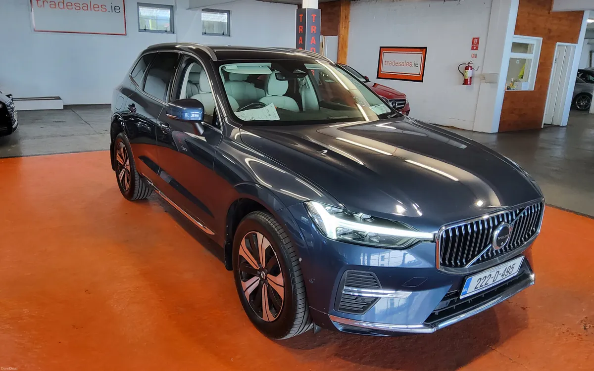 Volvo XC60 2022 - Image 1