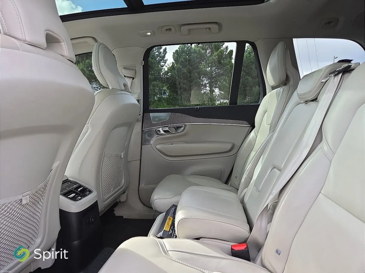 Volvo XC90 T8 Ultimate Plug In Hybrid - Image 5