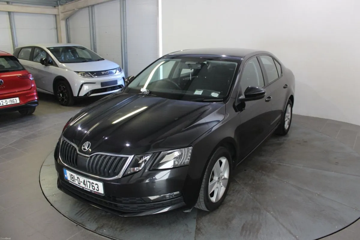 Skoda Octavia AMBITION 1.6TDI 115HP DSG - TENDER 2 - Image 6