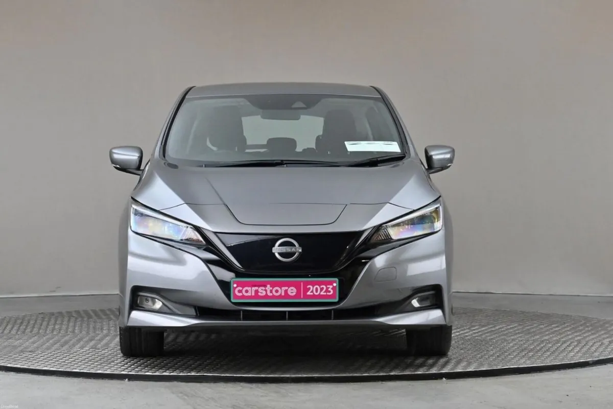 Nissan Leaf EV ACENTA 40KW 150BHP **REVERSE CAM**C - Image 2
