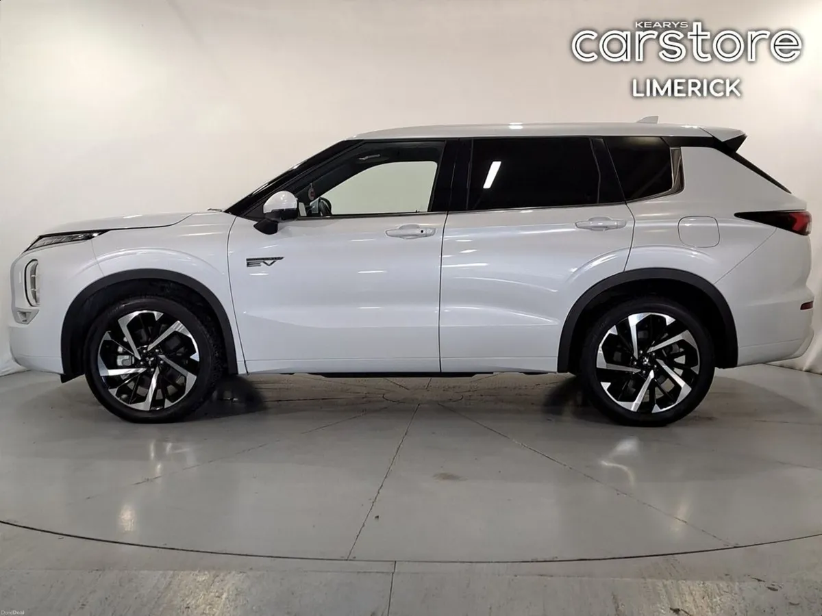 Mitsubishi Outlander 2.4 PHEV - Image 6