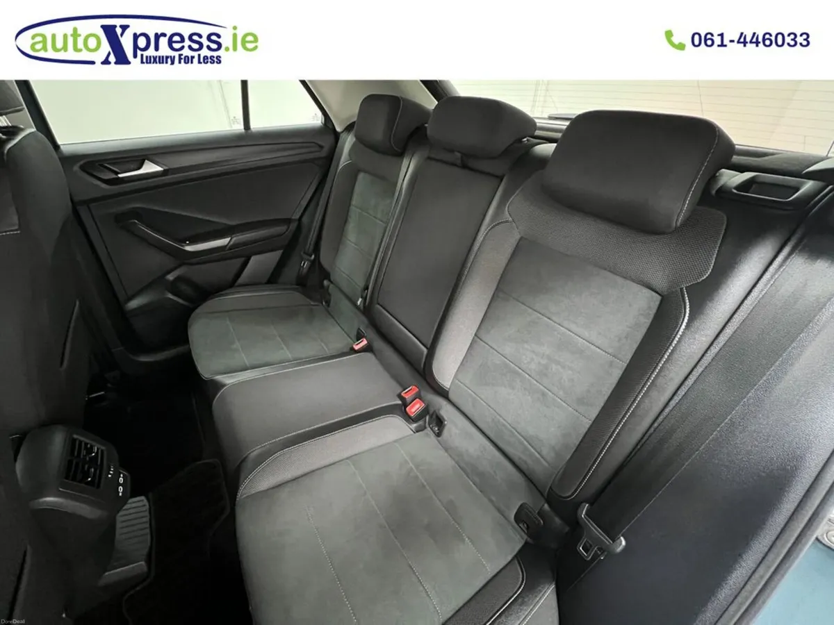 Volkswagen T-Roc 2.0 TDI STYLE, ULTRA Low mileage, - Image 6