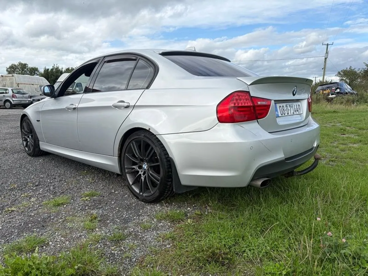 2008 Bmw 320 - Image 2