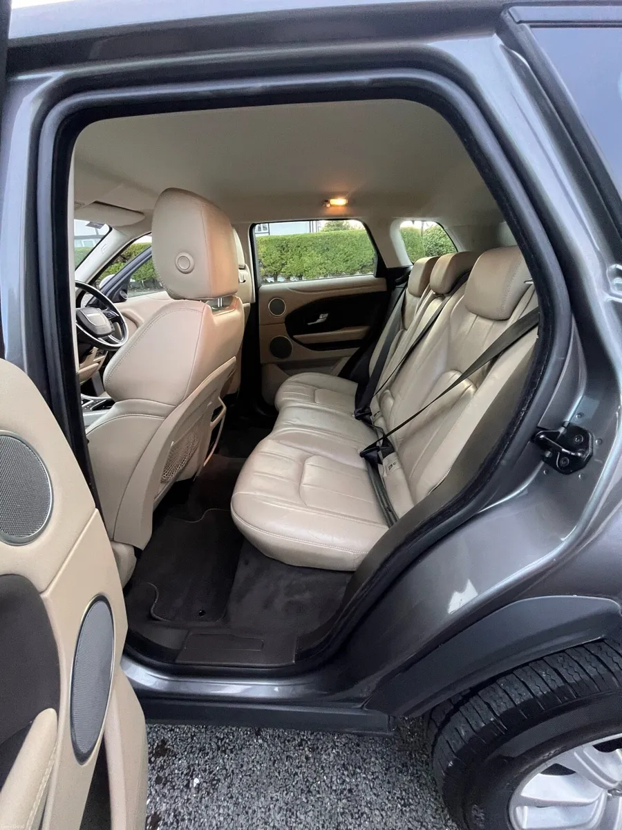 172 Range Rover Evoque - Image 6