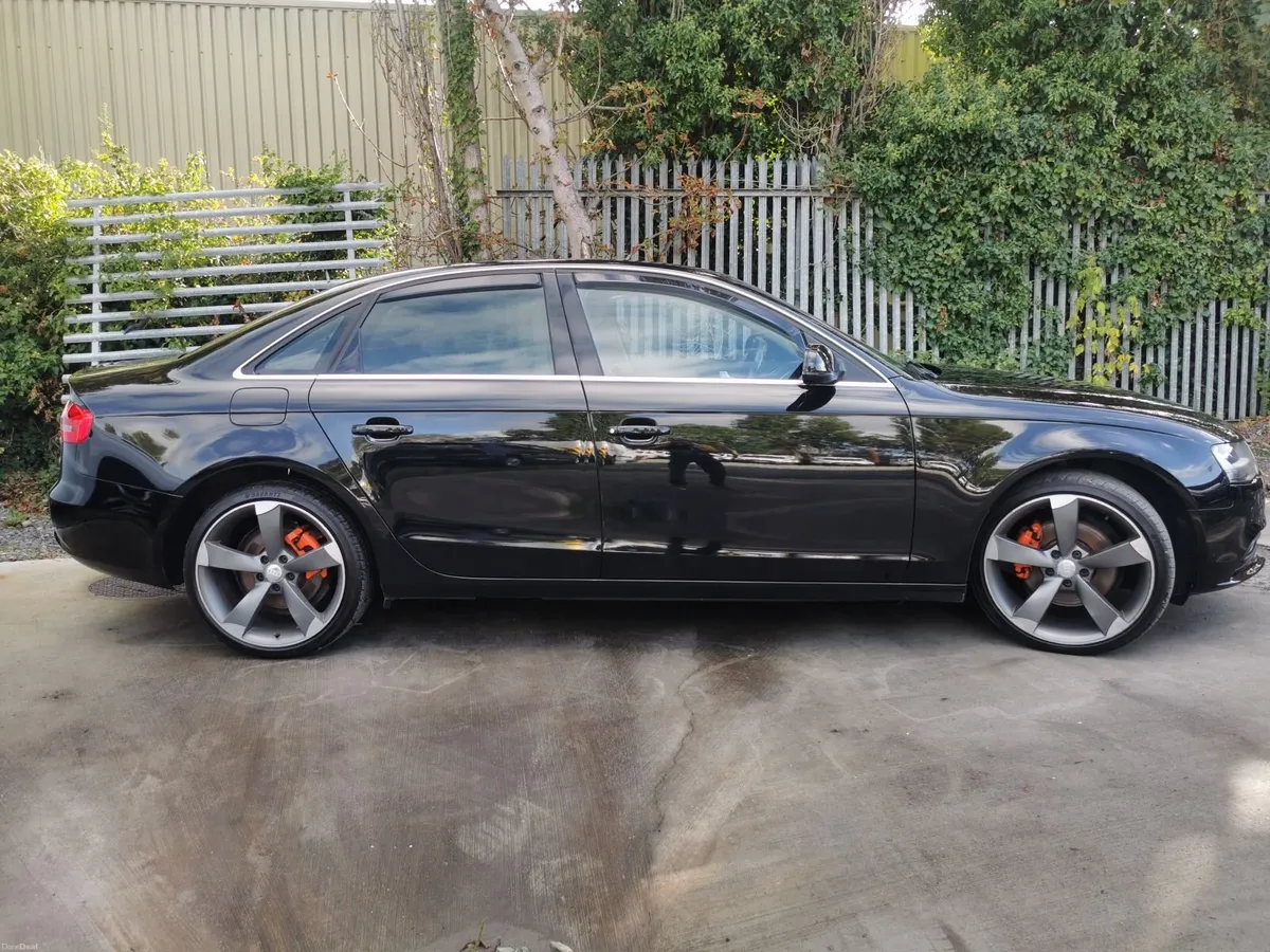 AUDI A4 2.0 TDI - 08/27 NCT - Image 4