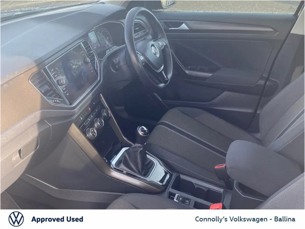 Volkswagen T-Roc 1.0 TSI 115bhp Design - Image 4