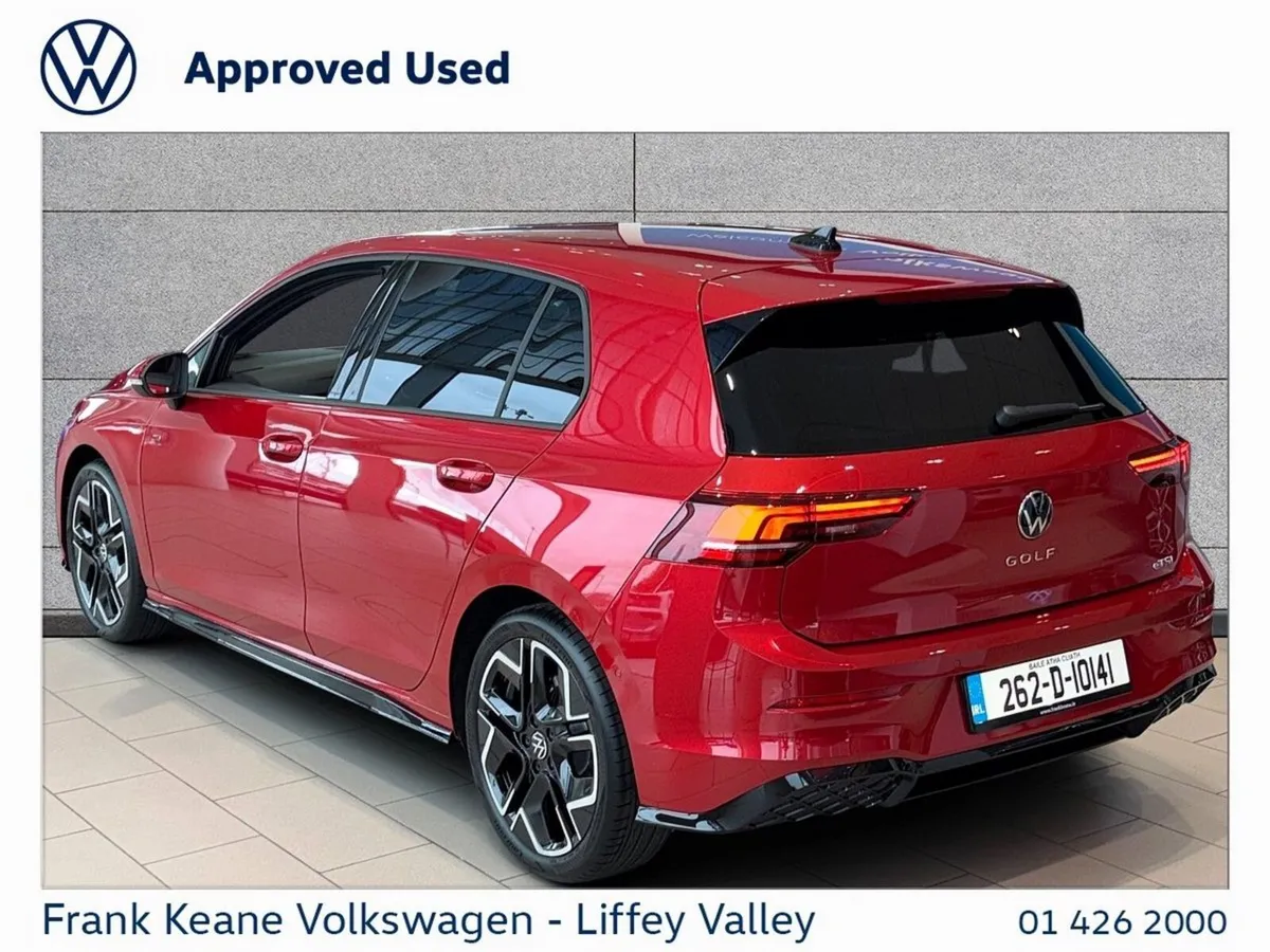 Volkswagen Golf *NEARLY NEW* R-LINE AUTO 1.5 TSI M - Image 3