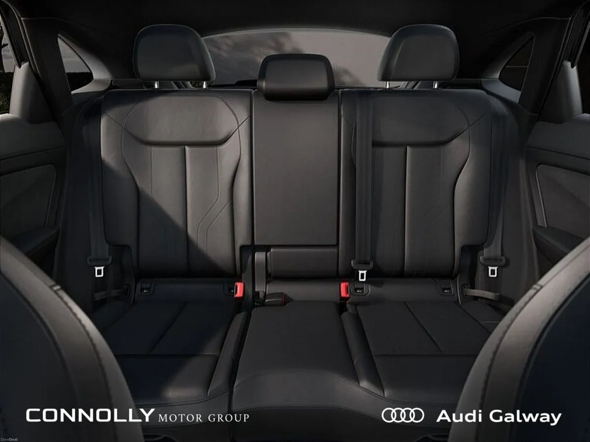 Audi Q3 E-HYBRID S-LINE SPORTBACK A/T ~BLACK PACK~ - Image 6