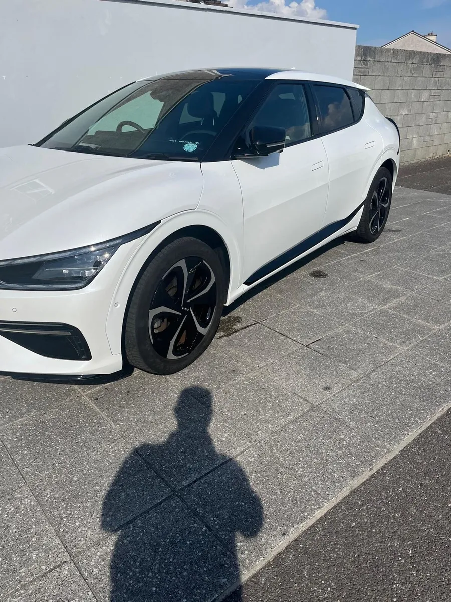 Kia EV6 - Image 3