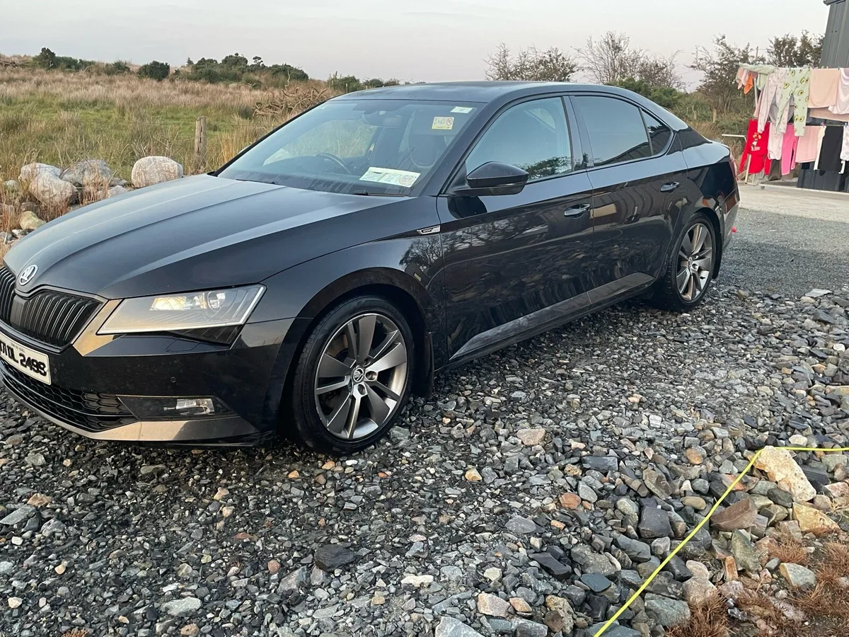 2017 Skoda Superb Sportline - Image 2