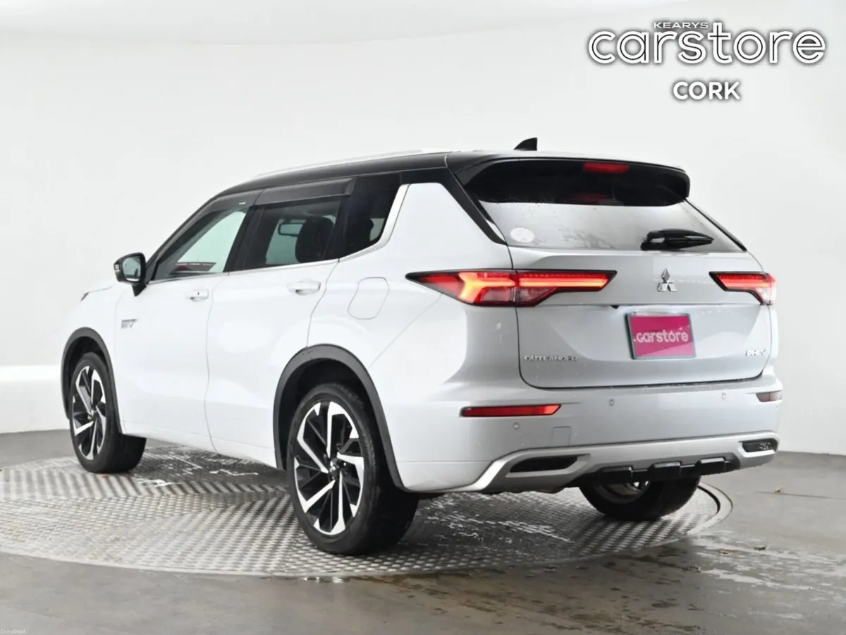 Mitsubishi Outlander PHEV 4WD AUTO HIGH SPEC - Image 3