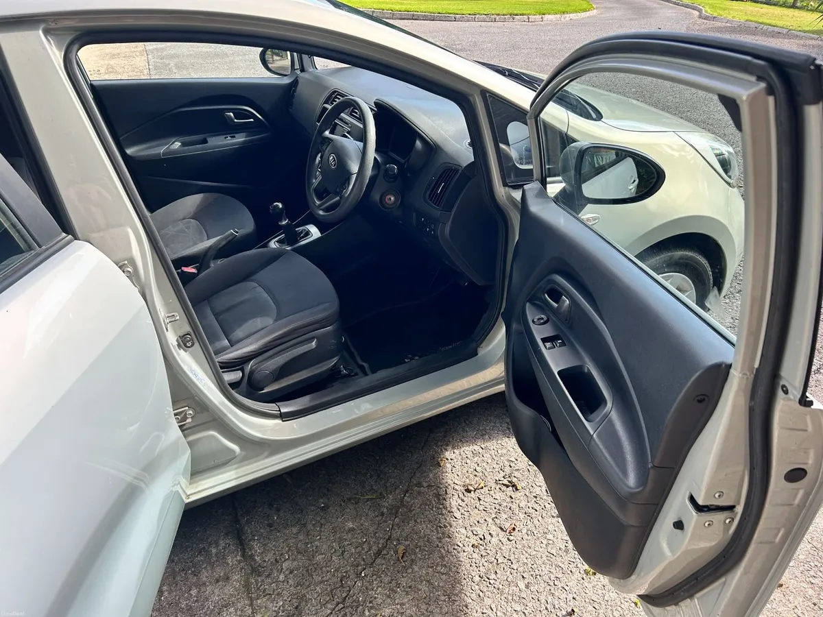 Kia Rio 2012 - Image 5
