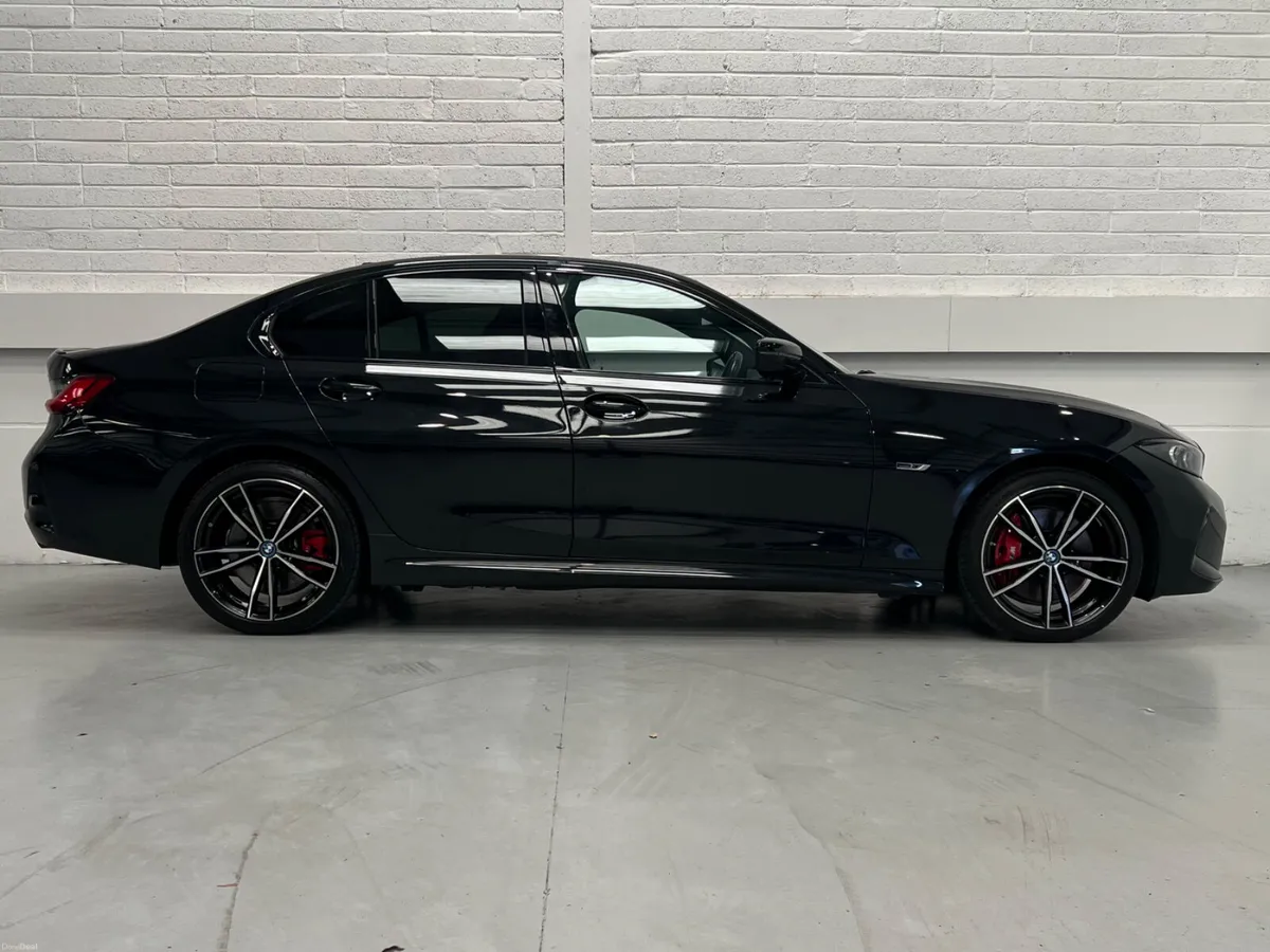 BMW 3 Series 330e M Sport Pro Edition Auto Saloon - Image 5