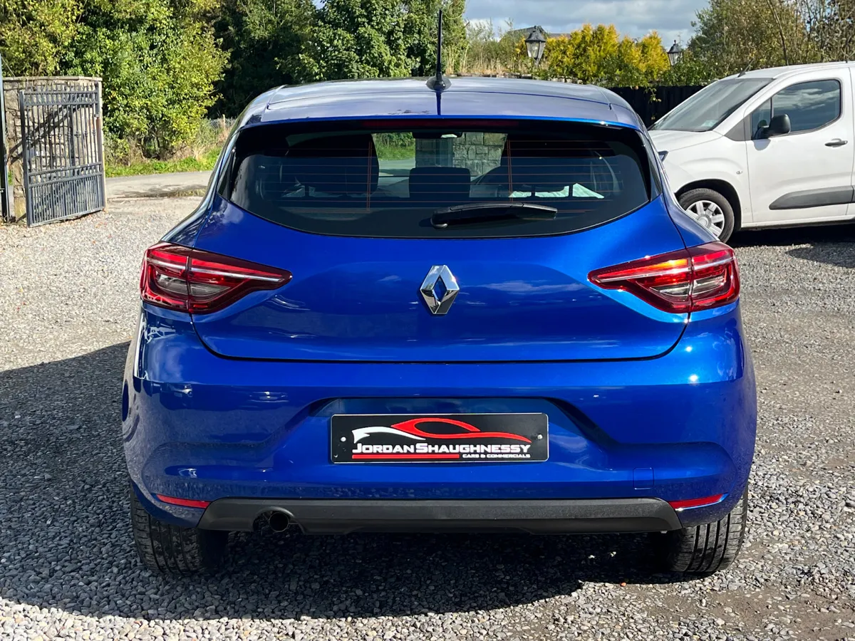 2023 RENAULT CLIO *AUTOMATIC* - Image 5
