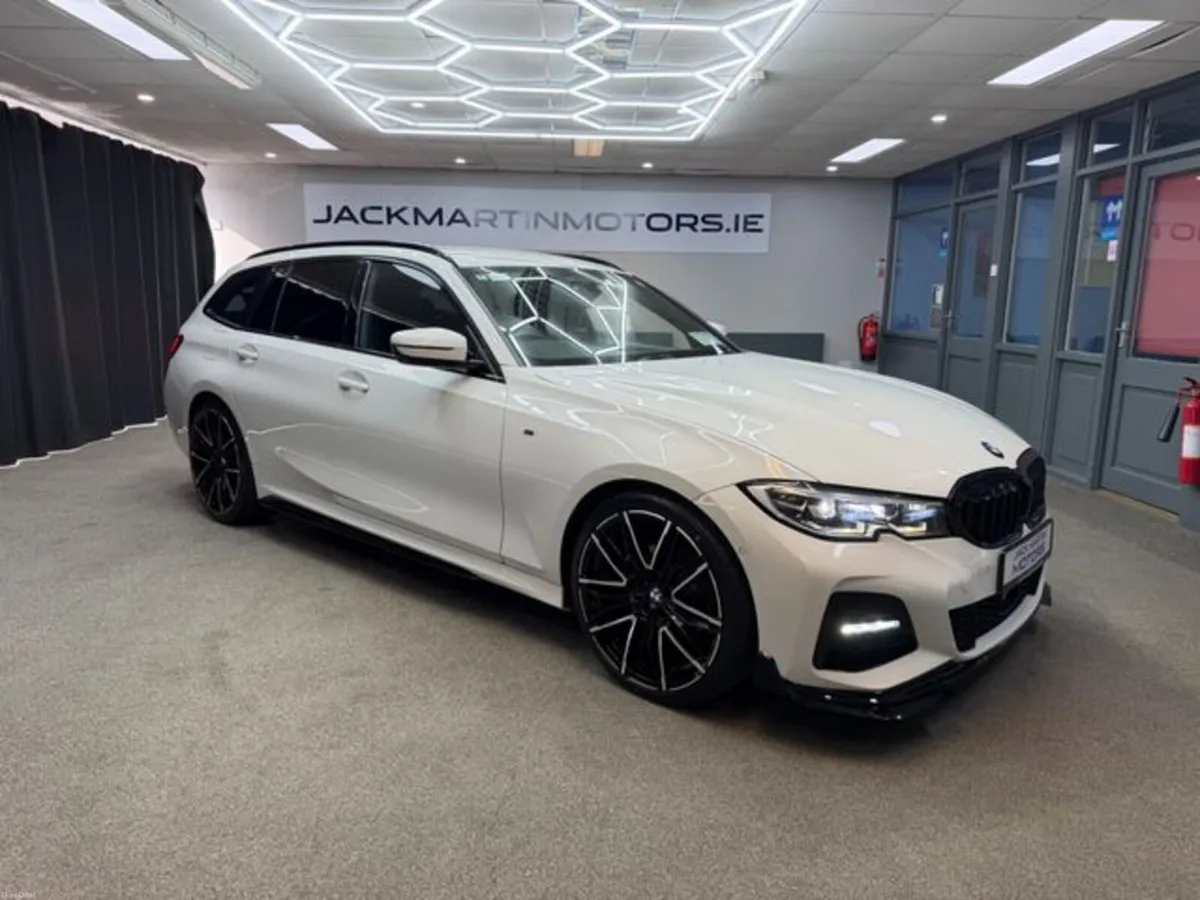 BMW 3-Series 320D Touring XDrive M Sport - Image 1