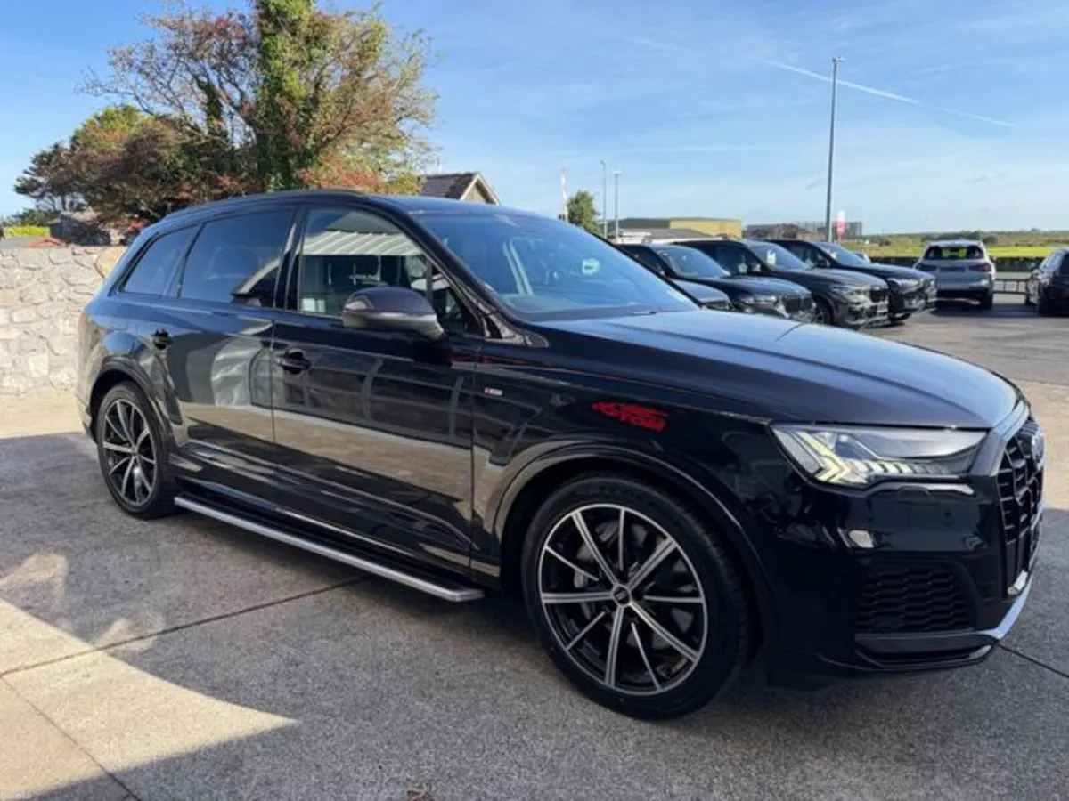 Audi Q7 3.0 Tfsi E BLK ED 55 381PS QT - Image 5
