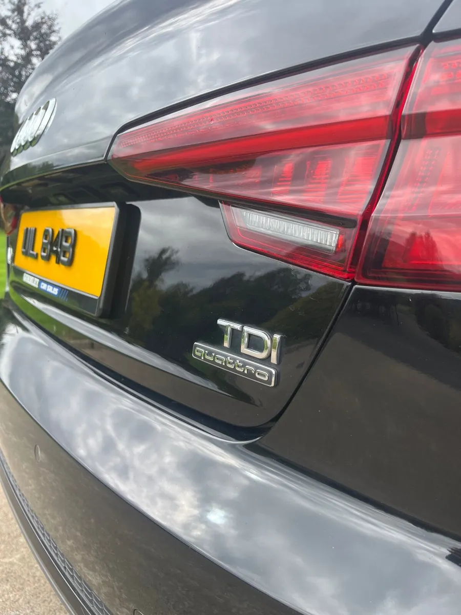 Audi A4 2018 - Image 2