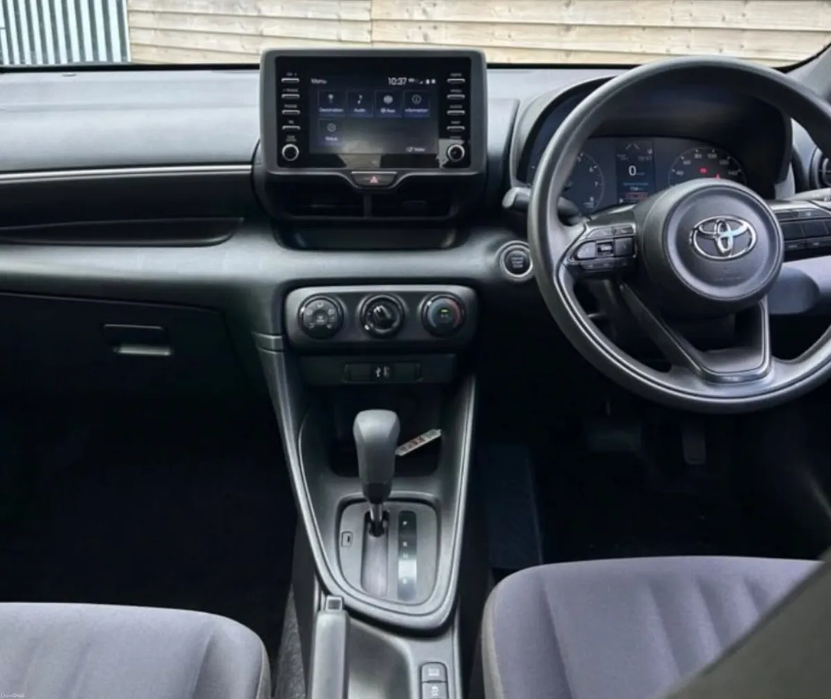 2022 TOYOTA YARIS 1.0L NEW NCT 52K - Image 3