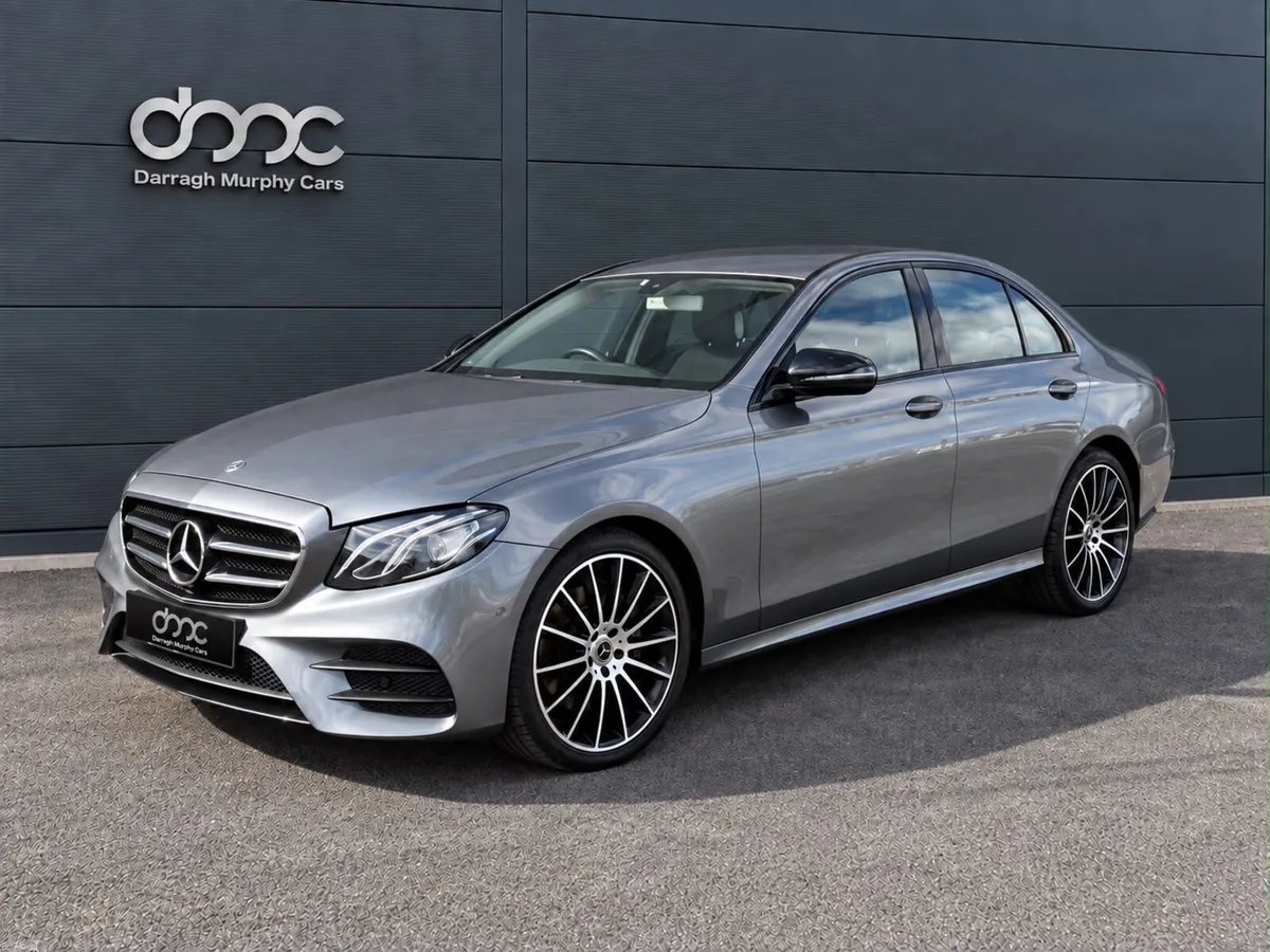 192 Mercedes-Benz E-Class E2004-Matic & Night Pack - Image 3