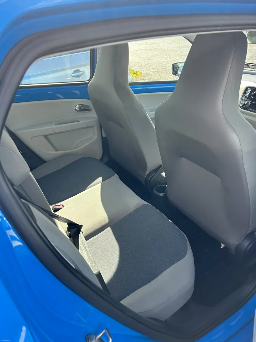 Volkswagen up! 2014 - Image 6
