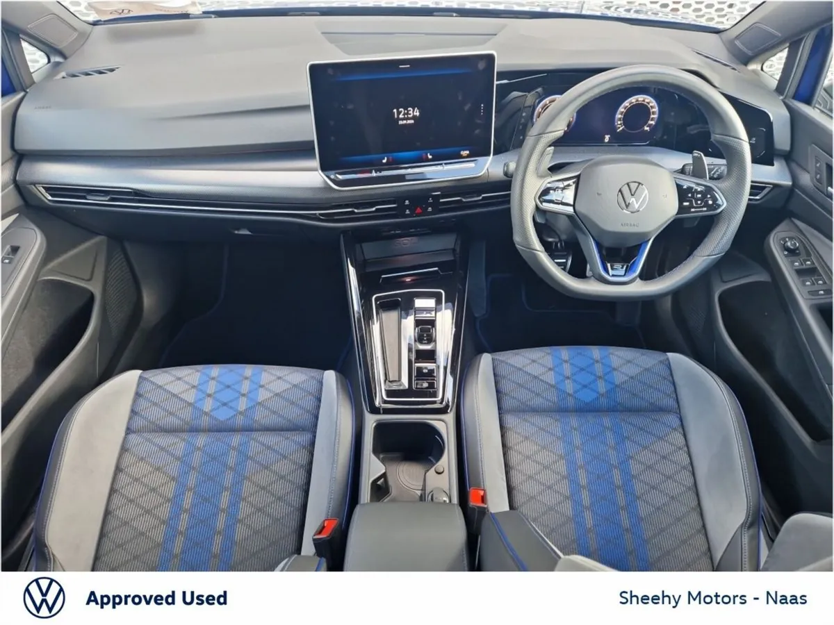 Volkswagen Golf R 2.0TSI DSG - Image 2