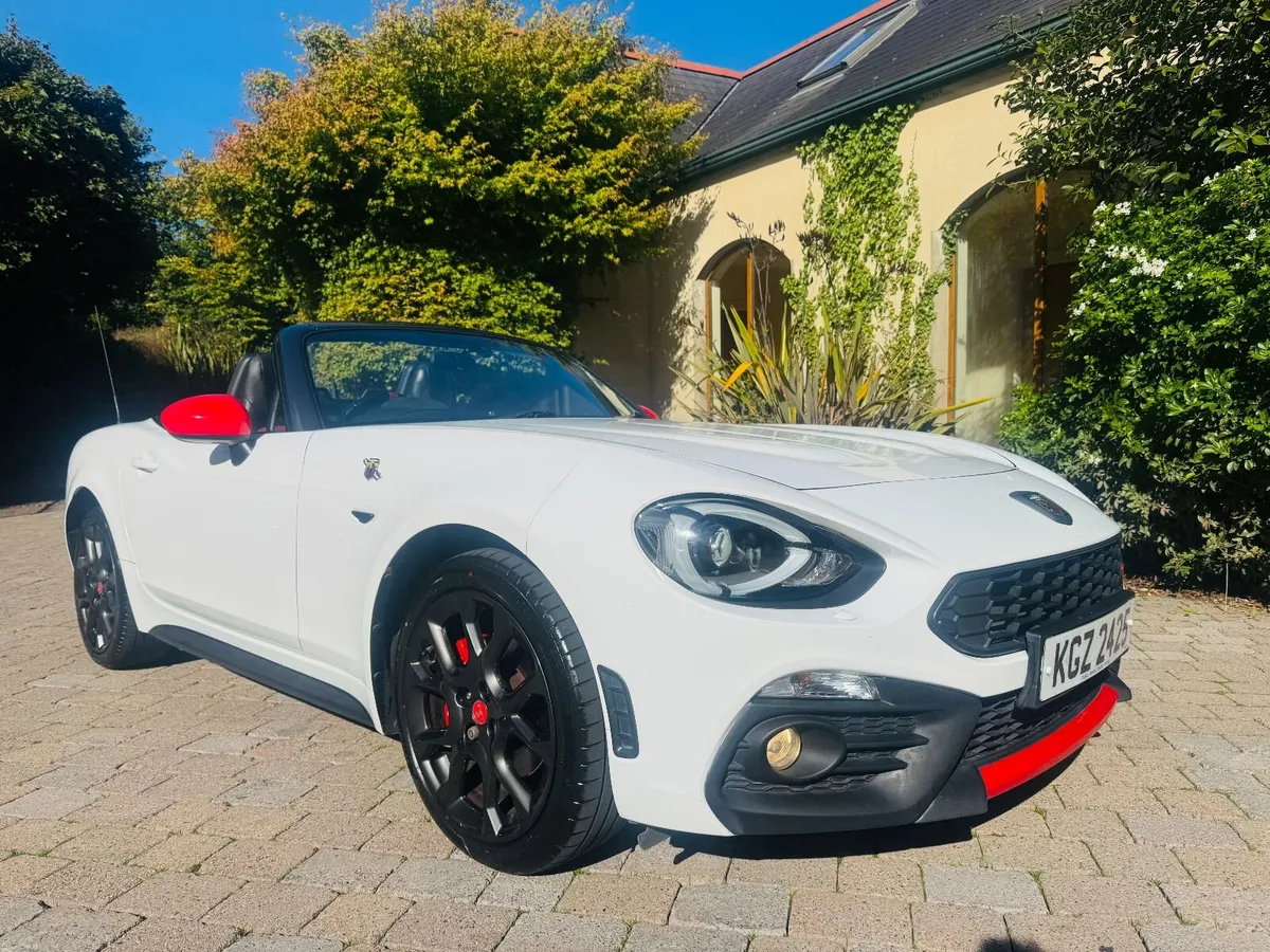 STUNNING V RARE Abarth 124 Spider MEGA NI CAR - Image 3