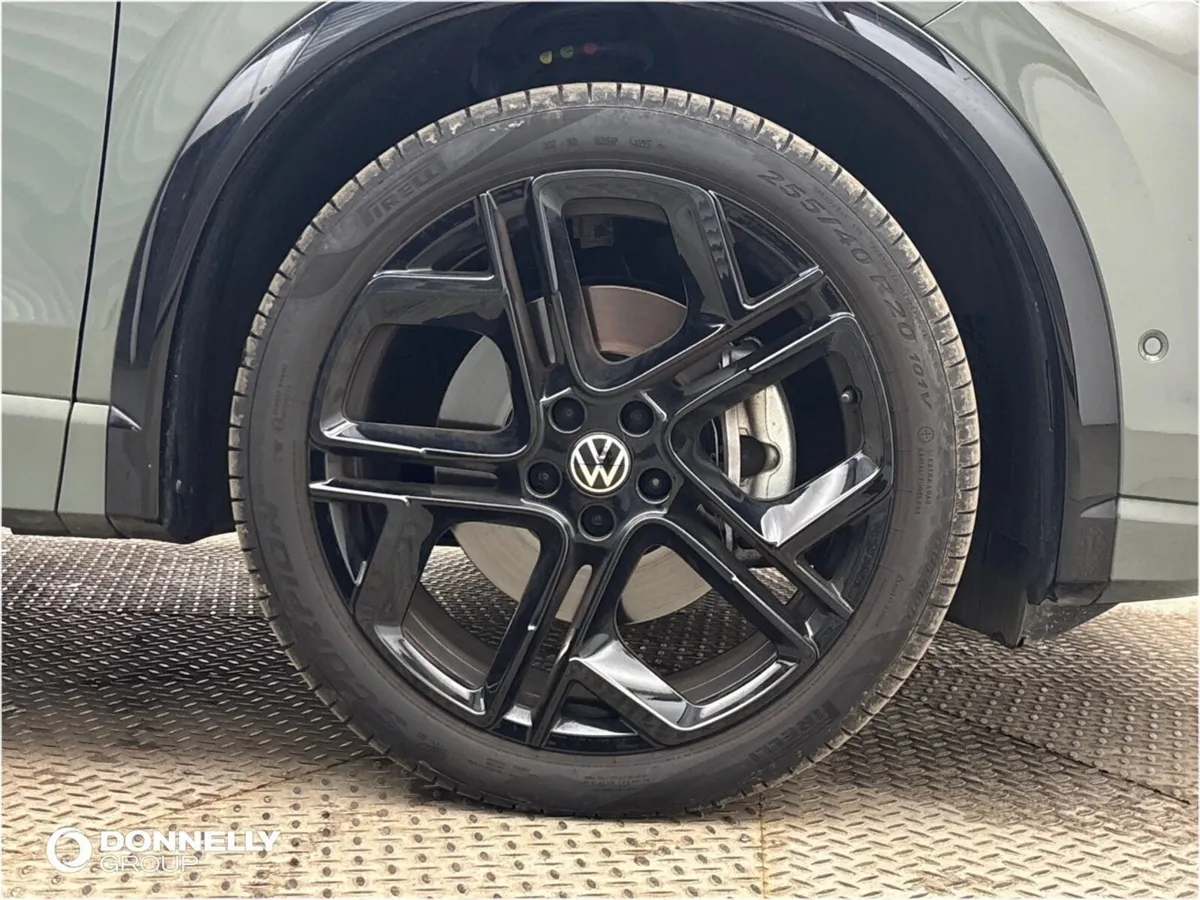 Volkswagen Tiguan 2.0 TDI R-Line 5dr DSG - Image 5