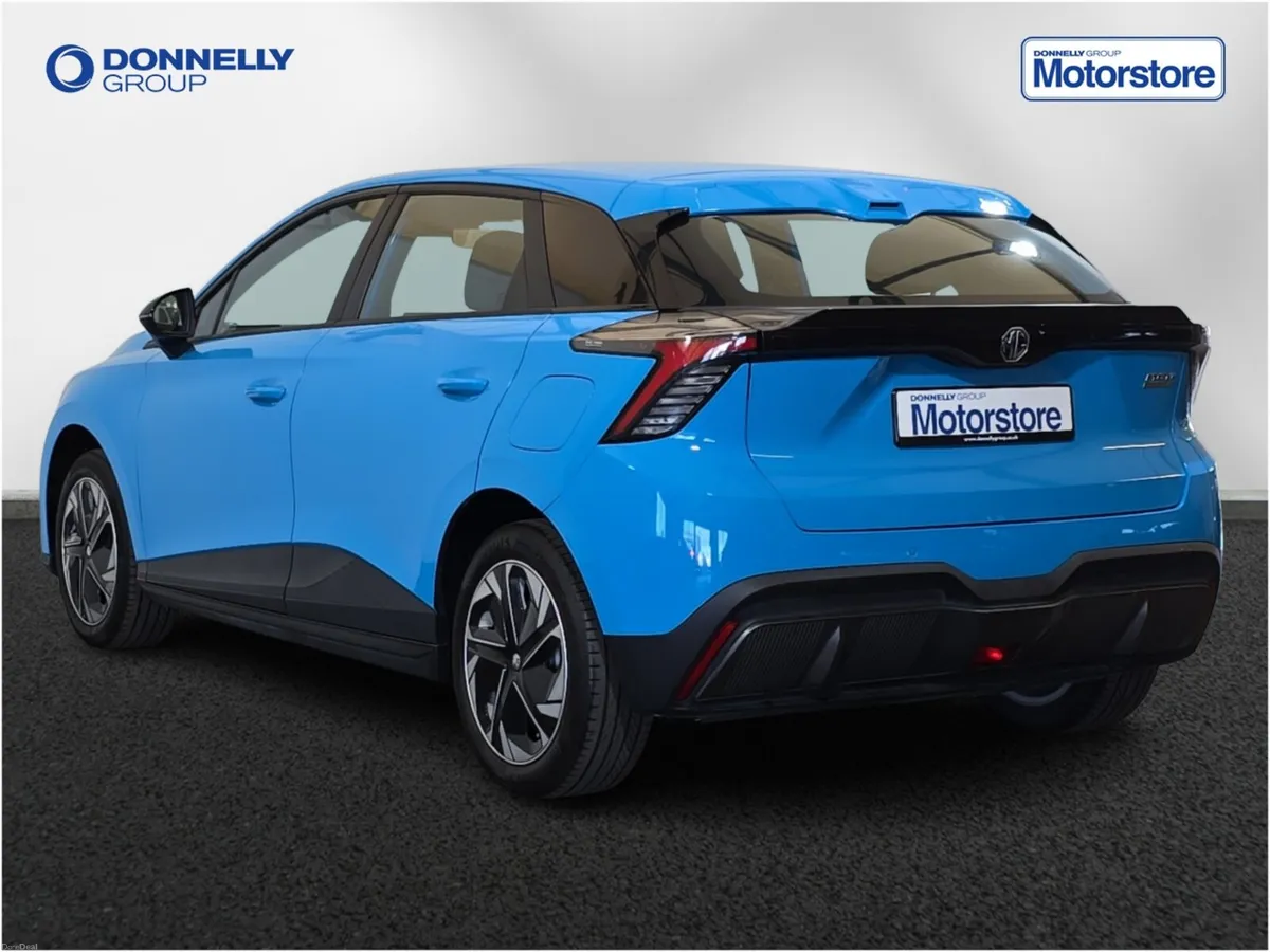 MG Mg4 Mg4 Hatchback SE - Image 2