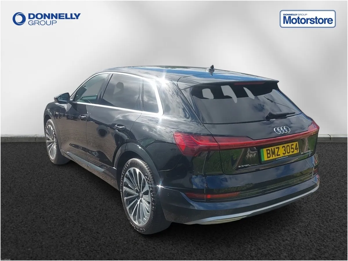 Audi E-tron 300kW 55 Quattro 95kWh 5dr Auto - Image 2