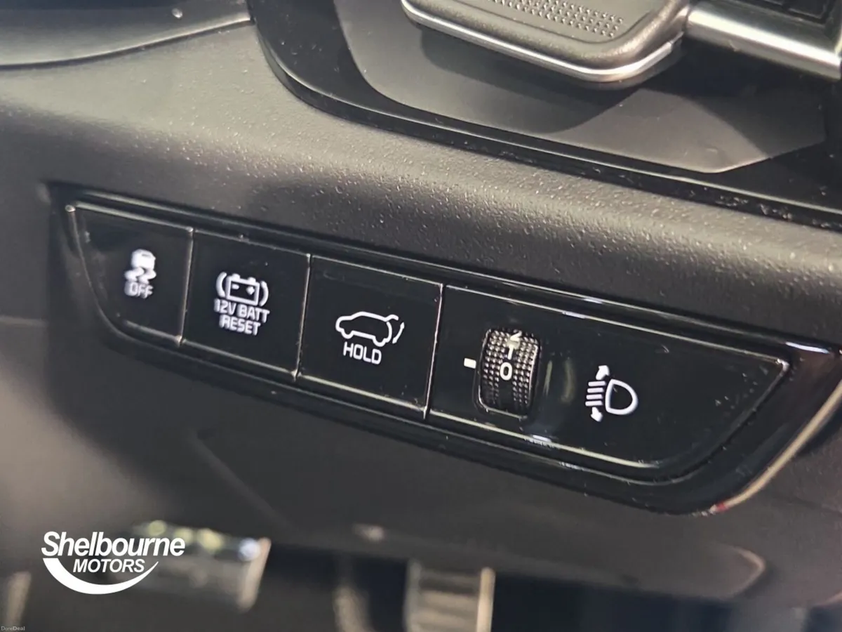 Kia Niro 1.6 GDi 127 Hybrid 4 5dr DCT - Image 5