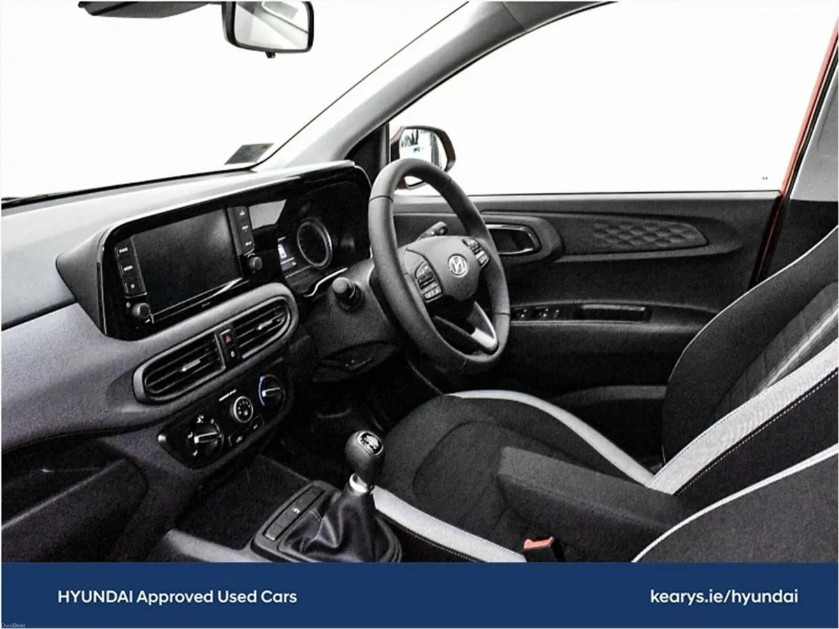 Hyundai i10 Deluxe Plus - Image 5