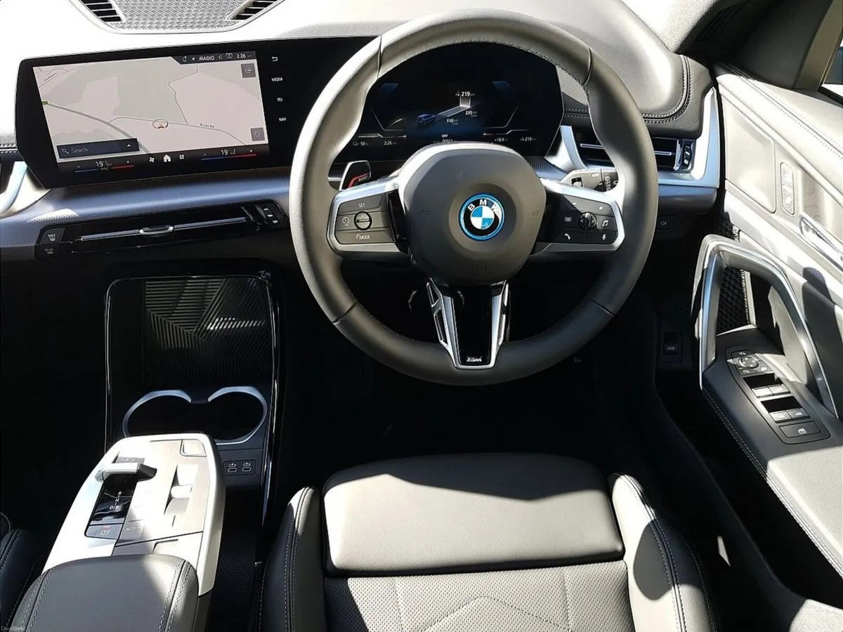 BMW iX1 eDrive20 M Sport - Image 5