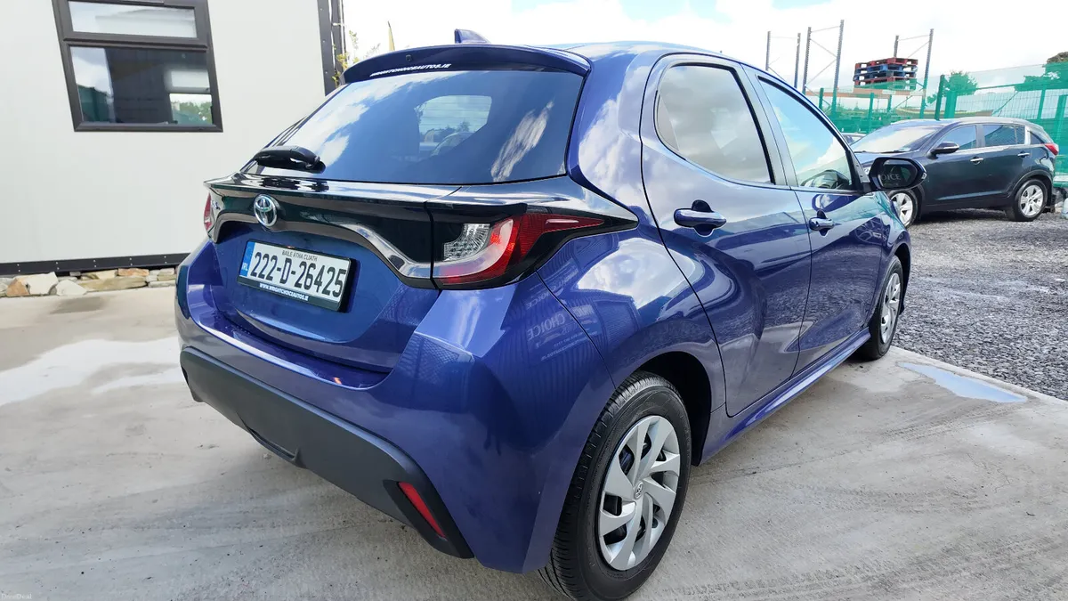 2022 Toyota Yaris 1.0 AUTOMATIC - Image 6