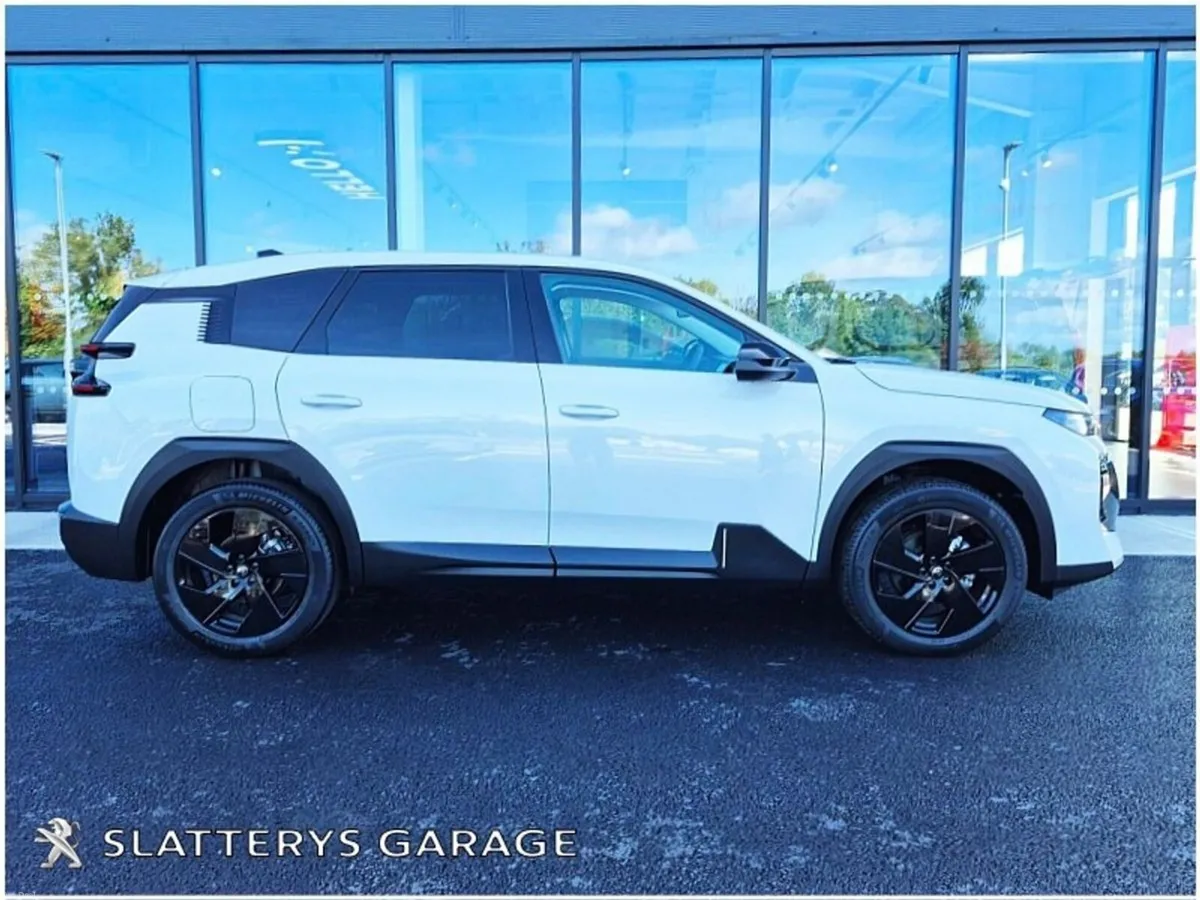 Citroen C5 Aircross *MAX* 1.2 Petrol Hybrid 145hp - Image 2