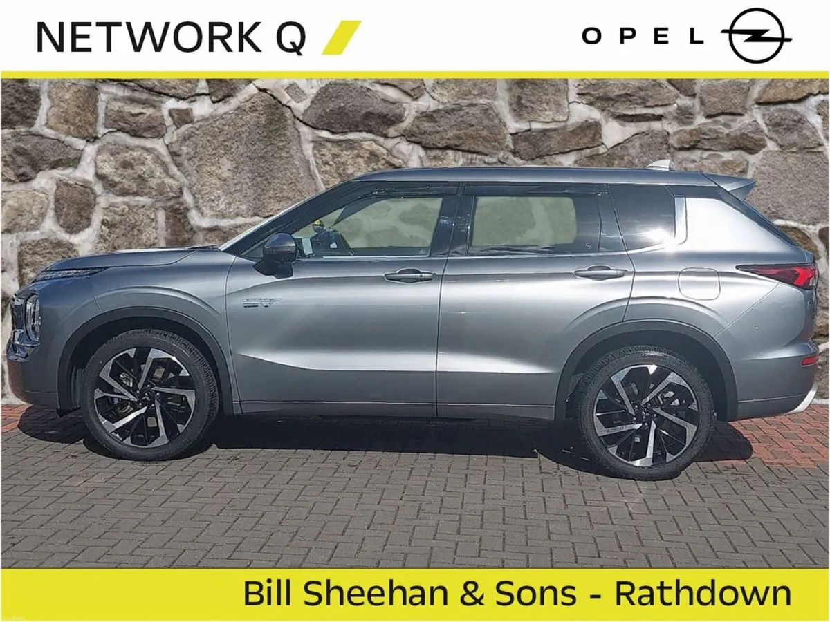 Mitsubishi Outlander OUTLANDER 2.4 L 5LA GN0W 5DR - Image 3
