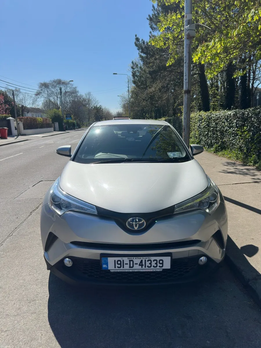 For sale Toyota CH-R - Image 2