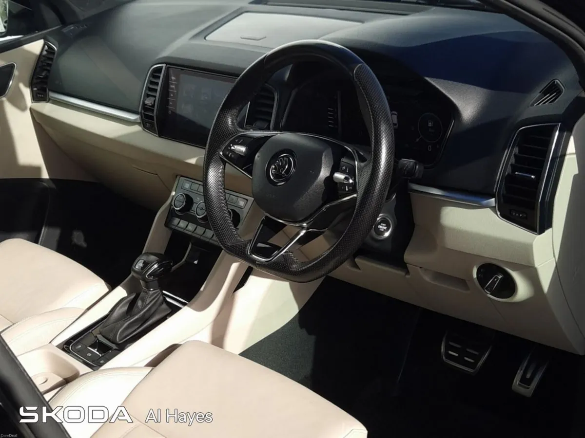 Skoda Karoq **AUTOMATIC**FULL LEATHER**STYLE SPEC - Image 6