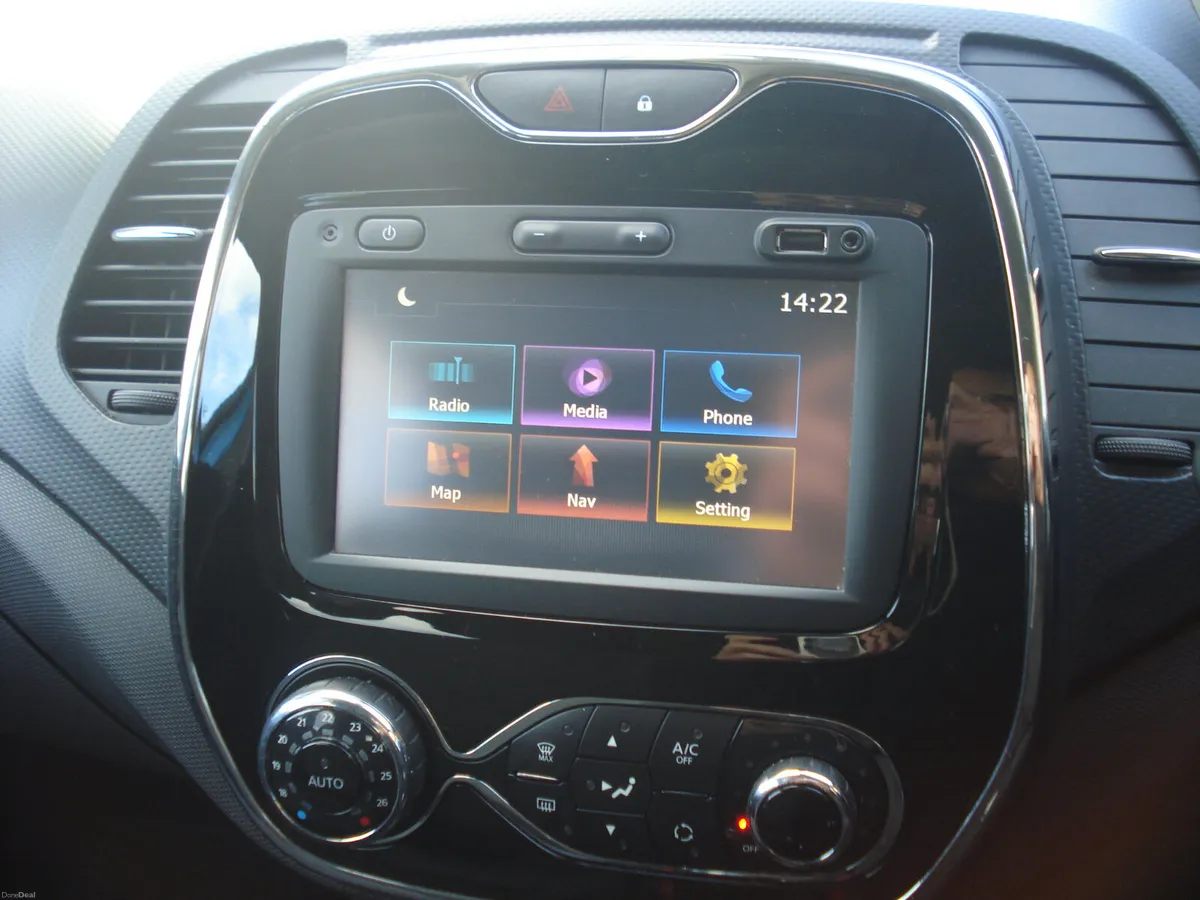 Renault Captur Intense 1.5 DCI - Image 4