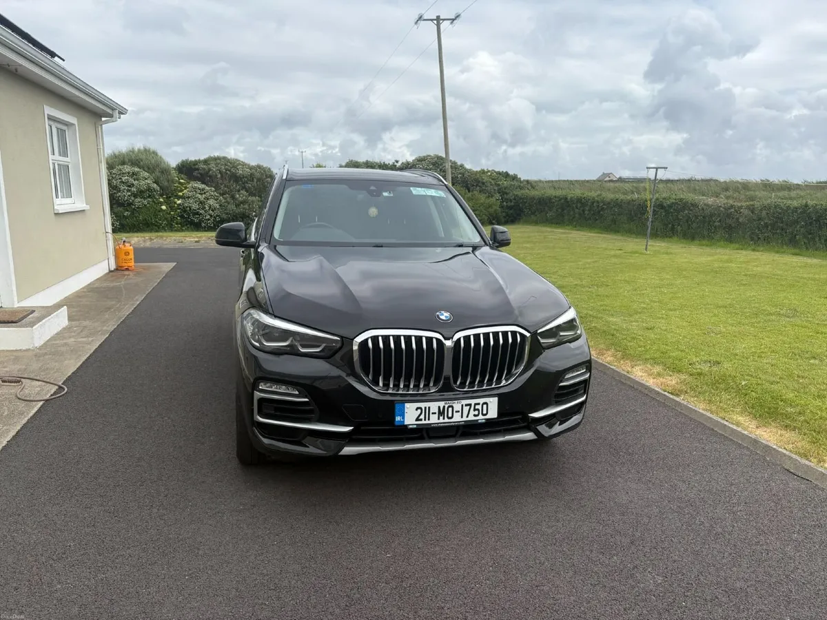 BMW X5 2021 - Image 1