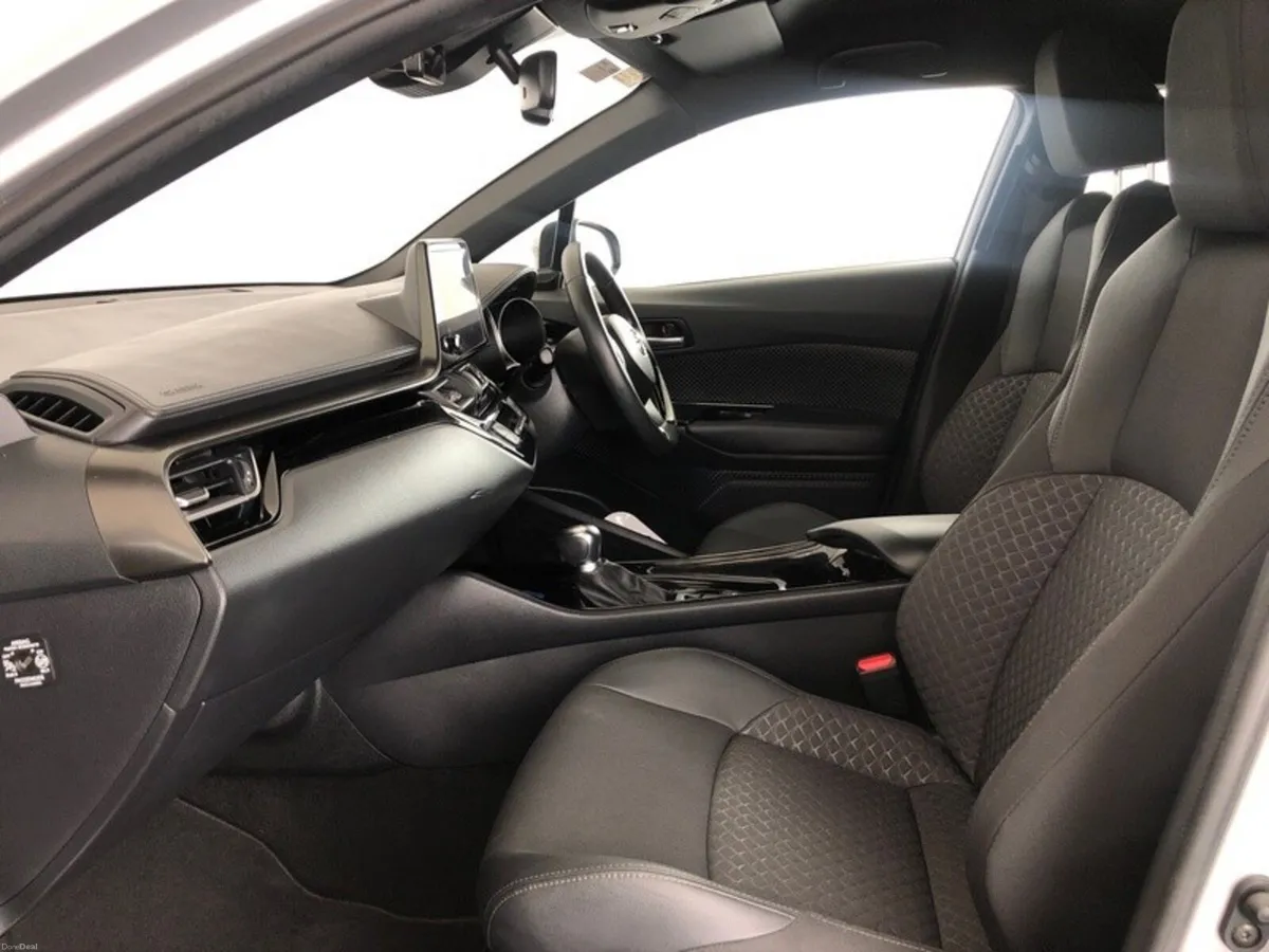 Toyota C-HR C-HR HYBRID SPORT - Image 6