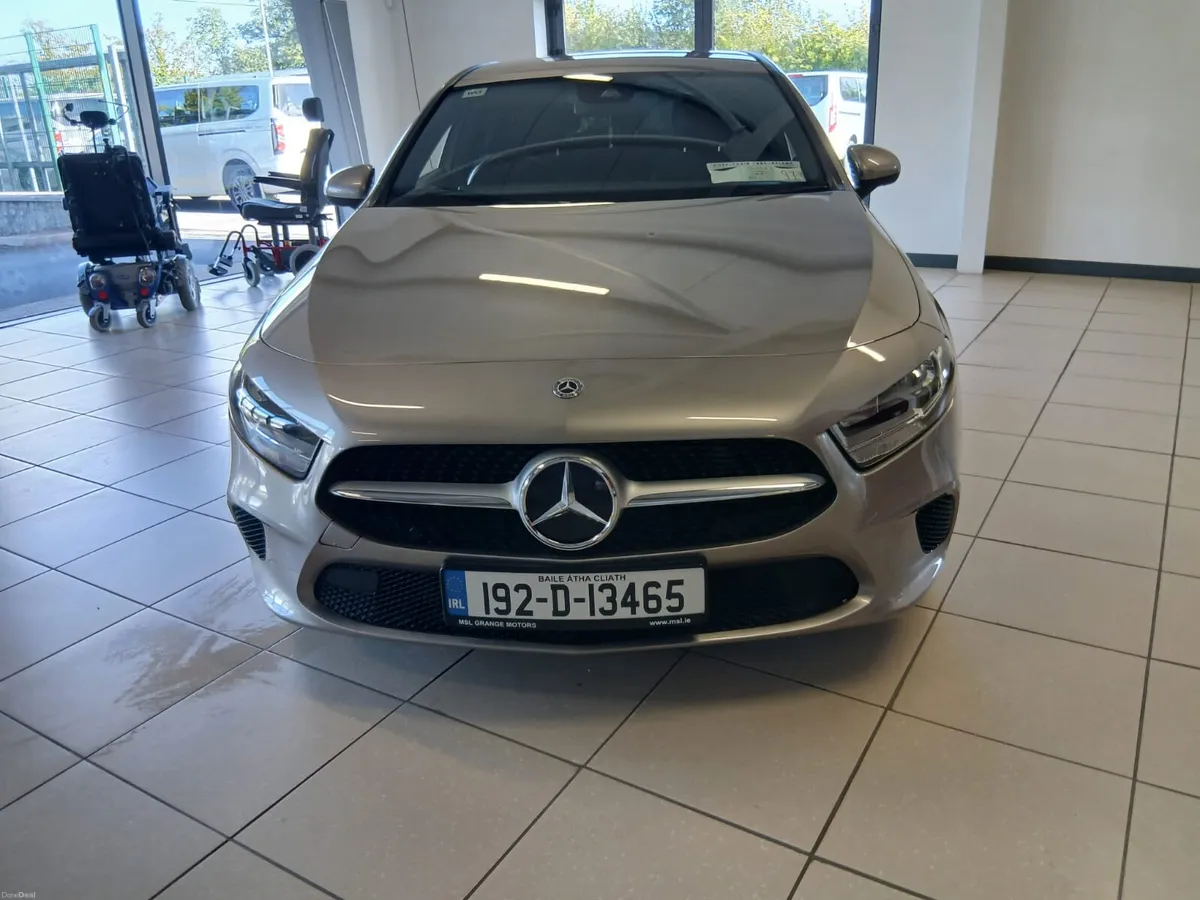 Mercedes-Benz A-Class 2019 - Image 3