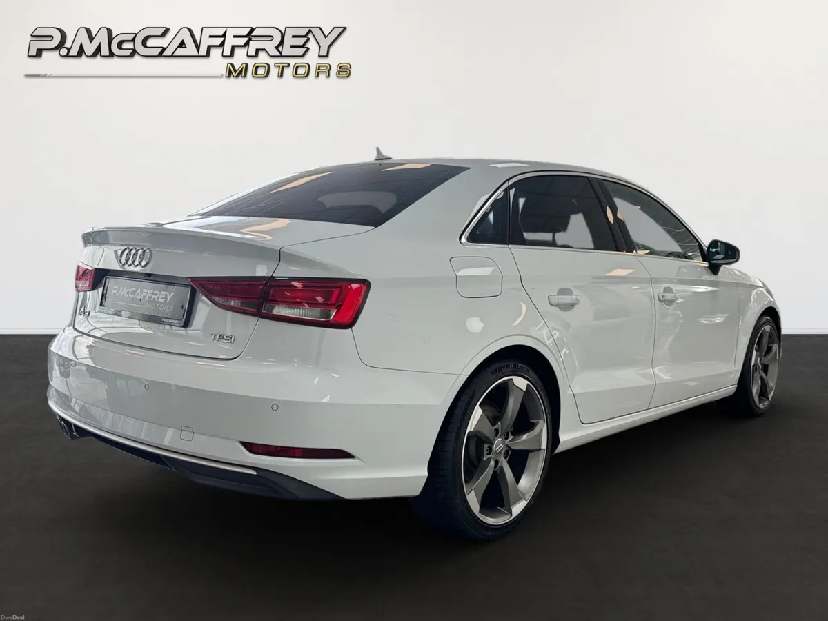 2017 Audi A3 1.4 TFSI S-Tronic Auto Reversing Came - Image 5