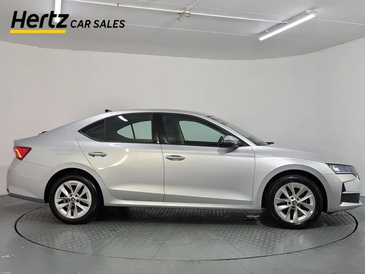 Skoda Octavia SE 2.0TDI 115HP Diesel Manual - Image 2