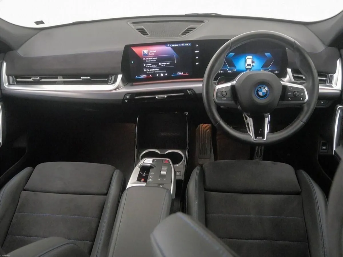 BMW iX2 eDrive20 M Sport - Image 4