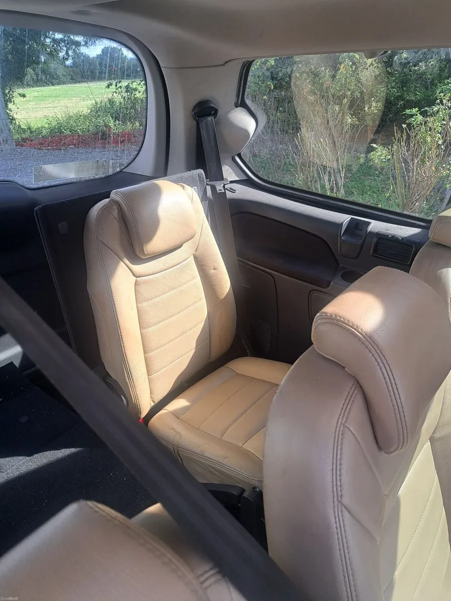 Ford Galaxy 2013 - Image 4