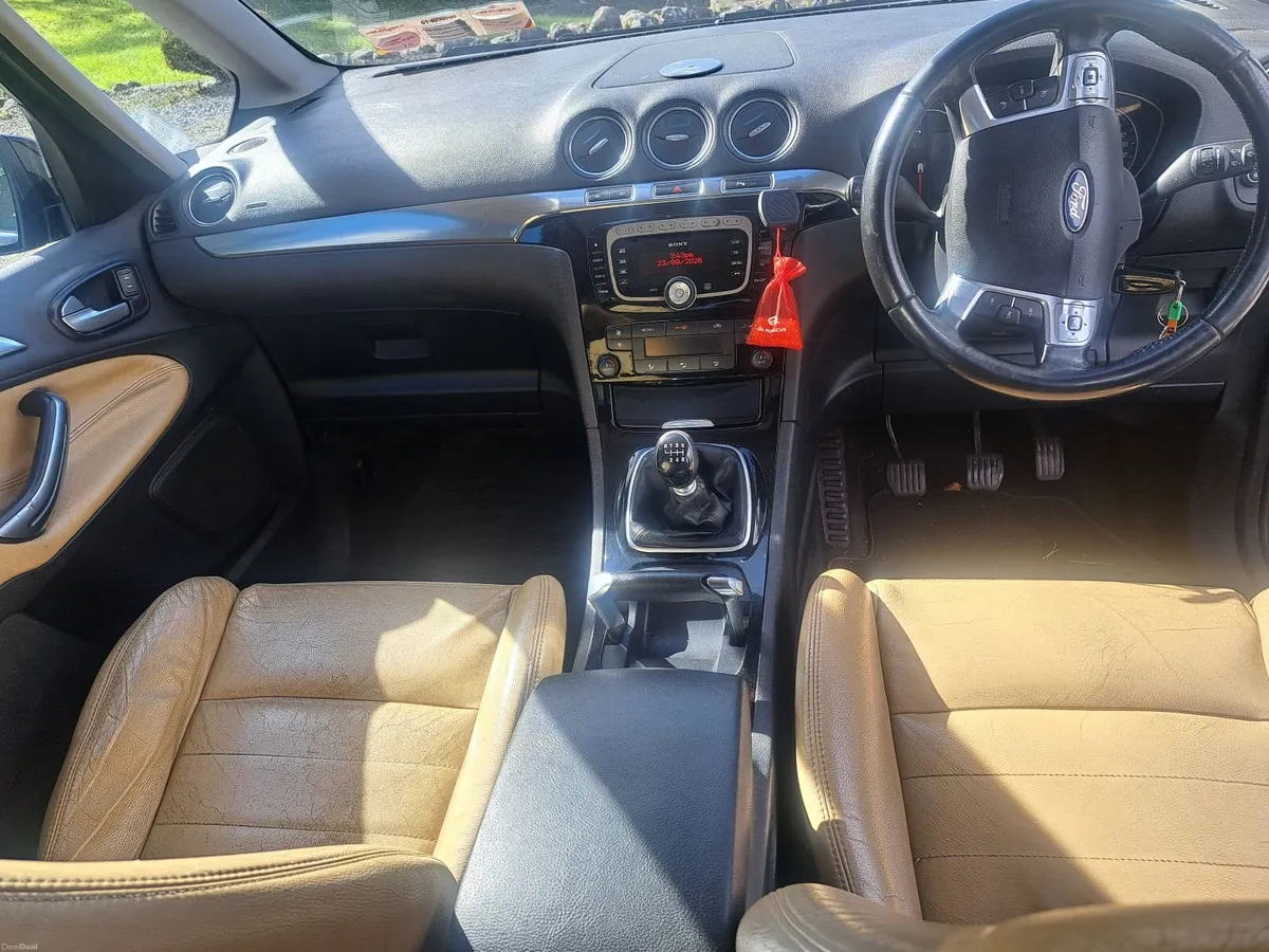 Ford Galaxy 2013 - Image 5