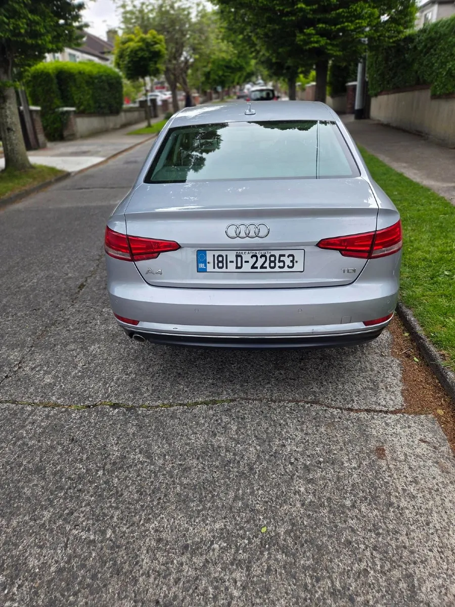 Audi A4 2018 - Image 6
