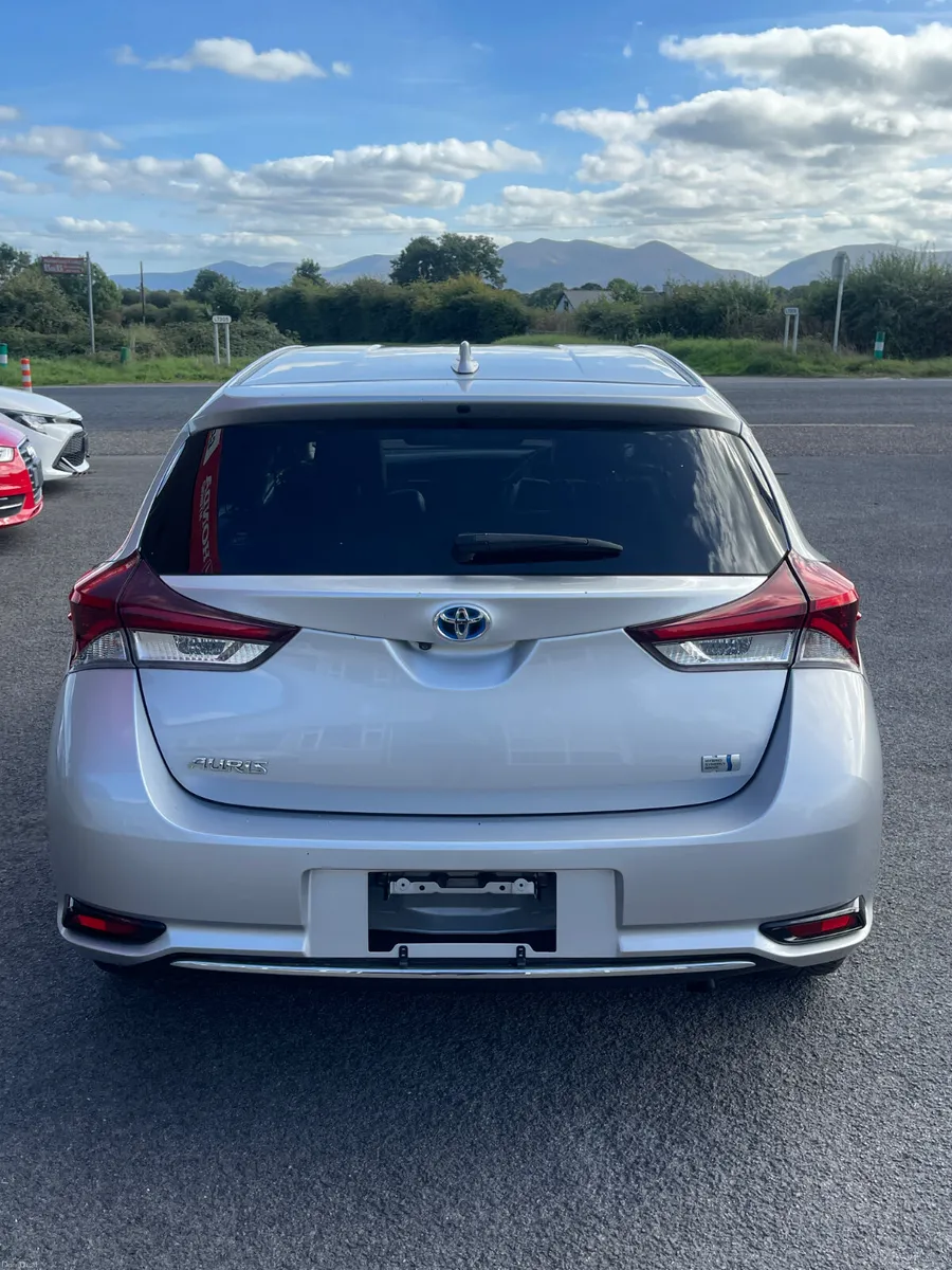 2018-1 Toyota Auris - Image 6