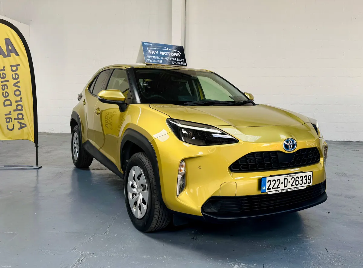 2022 Toyota Yaris Cross 1.5 Hybrid Automatic - Image 1