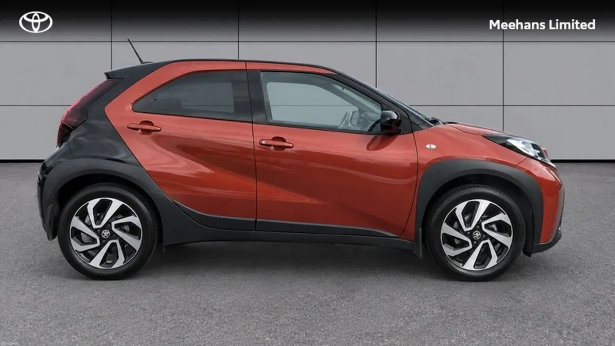 Toyota Aygo X AYGO X DESIGN - Image 3